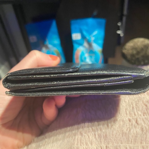 AUTHENTIC. Chanel wallet. Beautiful. - Picture 8 of 8